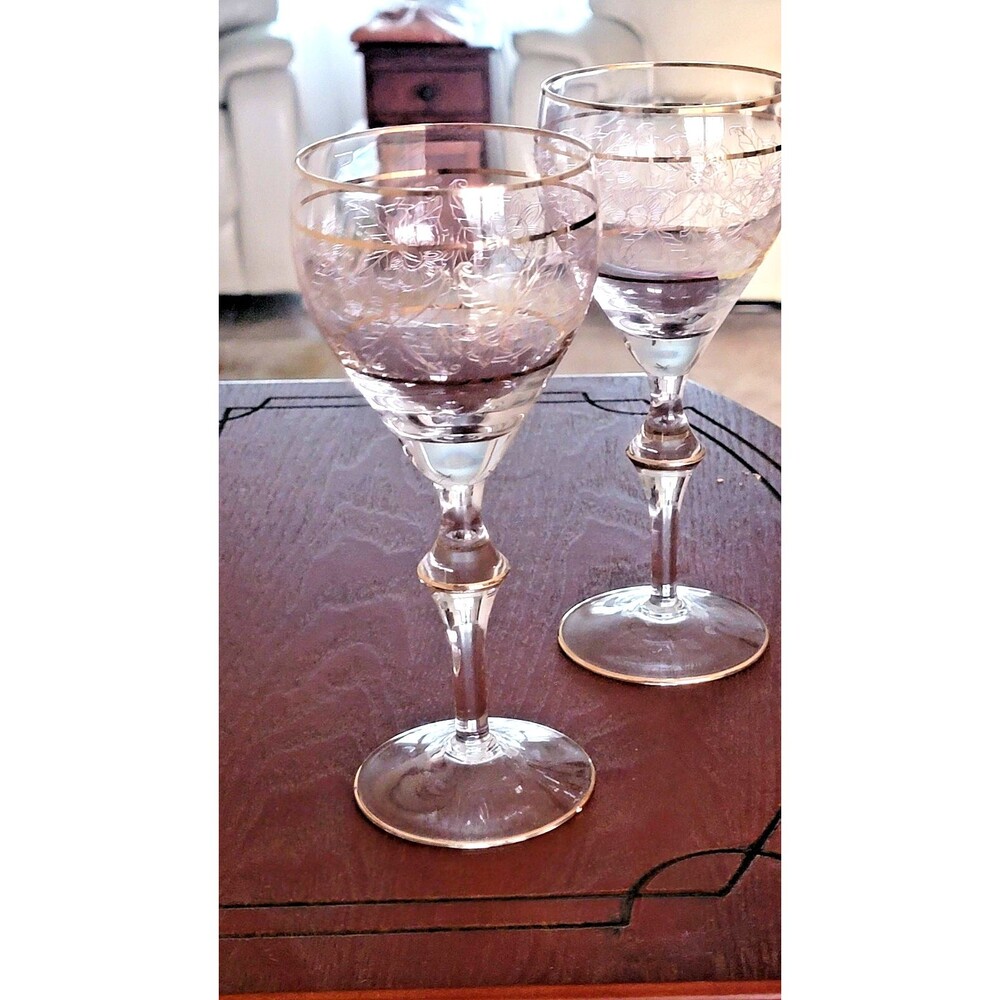 Vintage Crystal Wine Glasses Gold Etched & Banded Stemware Set/2 - Picture 4 of 13